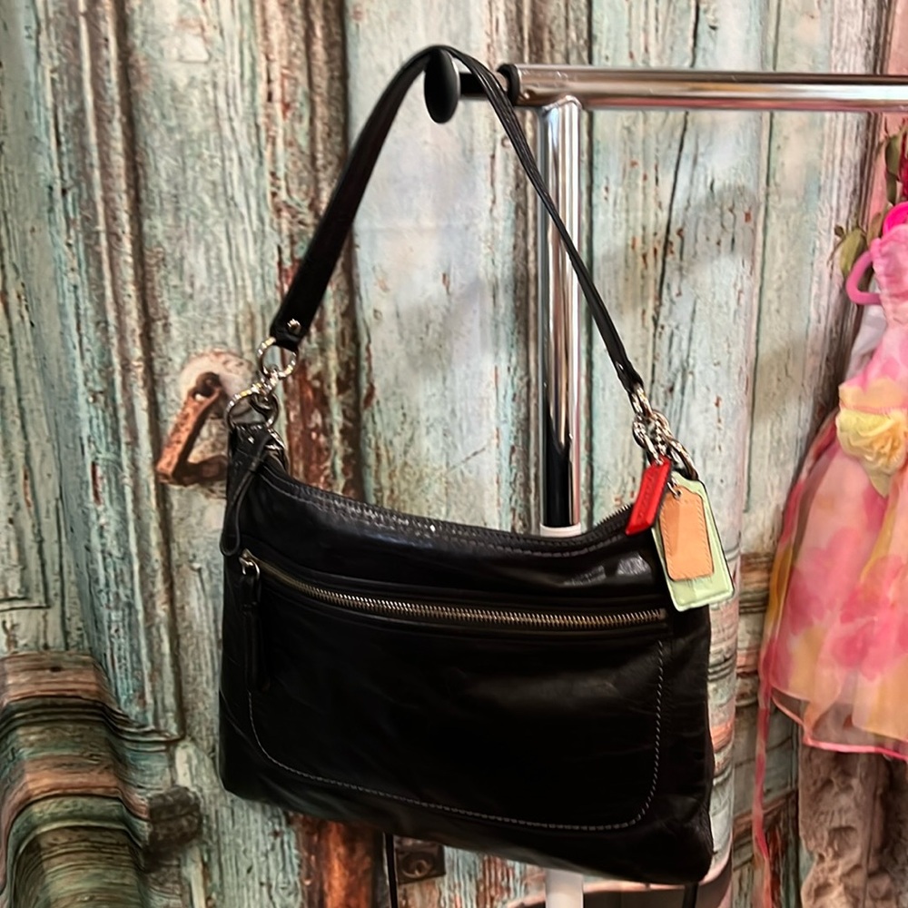 EUC Coach Black Leather Crossbody